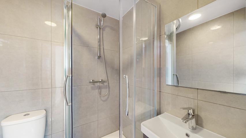 Brand New Renovation High Road, Willesden Green